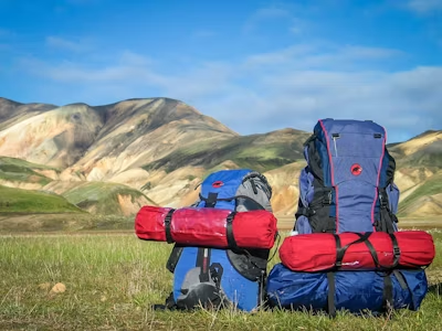 5 Lightweight Backpacks Under 2 lbs That Make Ultralight Travel a Breeze